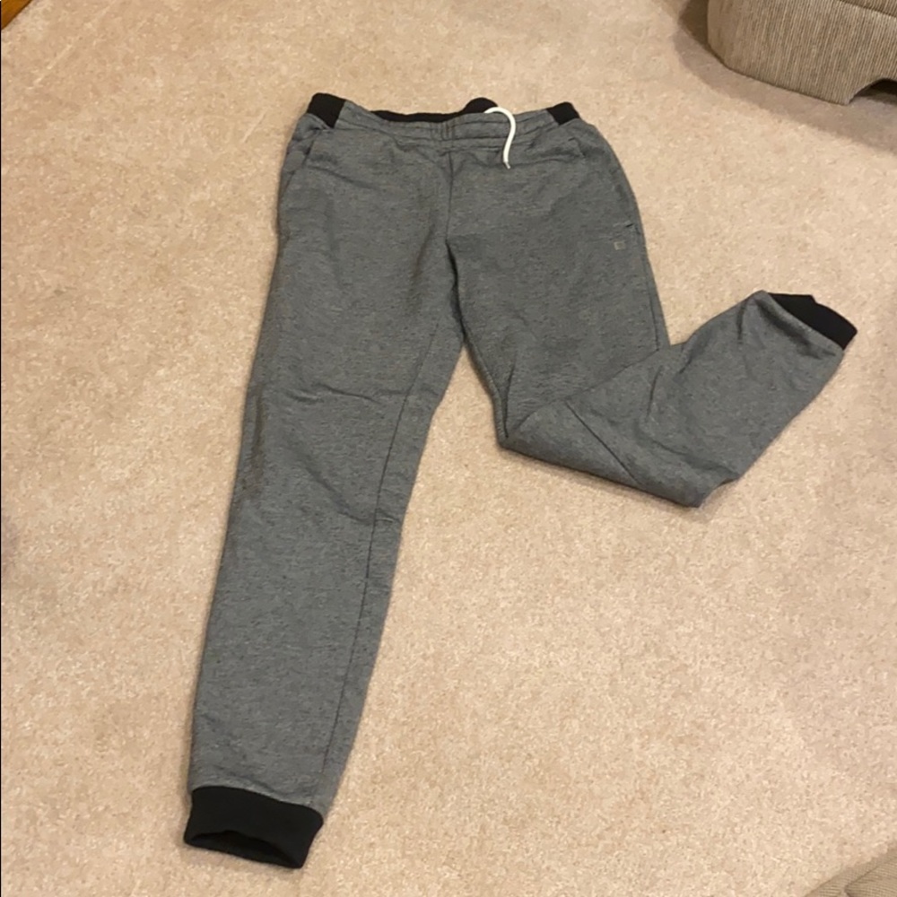 Men’s joggers